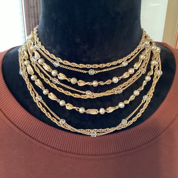 Coro Jewelry - Vintage Coro Necklace